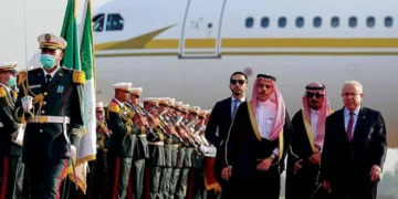 السعودية تؤكد موقفها الثابت تجاه القضية الفلسطينية في القمة العربية الطارئة