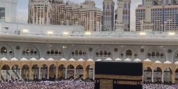 المملكة تعلن نجاح خطتها التشغيلية في ليلة 27 رمضان بالحرمين الشريفين