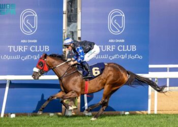 جامعة الملك عبدالعزيز تطلق سباق “راية العز” احتفاءً بيوم العلم