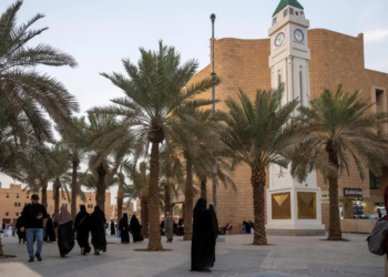 “أسواق الرياض الشعبية.. مزيج من التراث والتقاليد في رمضان”