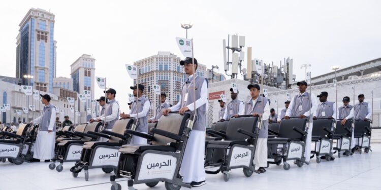 لأداء المناسك بسهولة.. خطوات حجز خدمة عربات التنقل في المسجد الحرام
