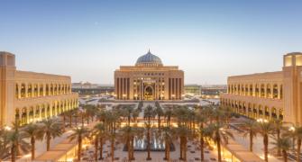 توقيع مذكرة تفاهم بين جامعة الأميرة نورة ووزارة البلديات والإسكان