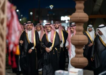 نائب أمير مكة المكرمة يزور “مركاز البلد الأمين” ويطّلع على مبادراته الإثرائية