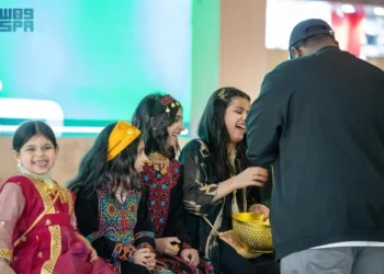 ابتهاج وروحانية.. مشاعر ترتسم على محيا أطفال مهرجان فعالية “وسط البلد” بحائل