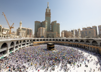 «الأوقاف» تعلن دعم المصليات المحيطة في المسجد الحرام لخدمة نصف مليون مصل
