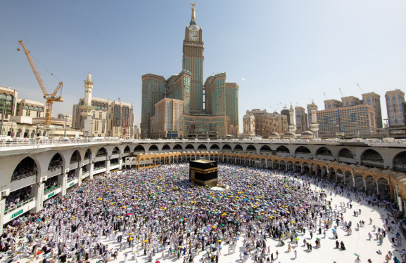 «الأوقاف» تعلن دعم المصليات المحيطة في المسجد الحرام لخدمة نصف مليون مصل