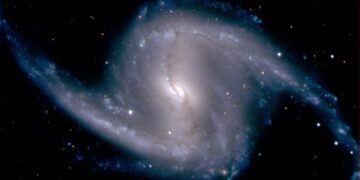 العلماء يقتربون من فك لغز الطاقة المظلمة