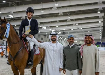 فرسان القفز بنادي الشارقة للفروسية يحققون انتصارات جديدة على أرض أكاديمية بوذيب للفروسية