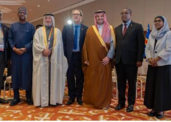 الأمير فهد بن جلوي يشهد اجتماعات عمومية اتحاد اللجان الأولمبية الإفريقية