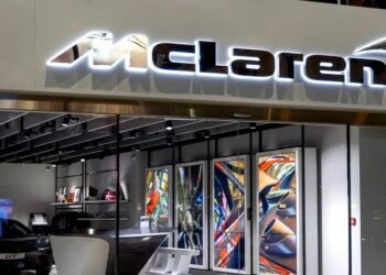 ماكلارين تتجه لإنتاج سيارات SUV فاخرة متعددة الاستخدامات