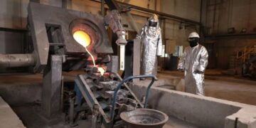 السعودية تخطط لزيادة قدرة مراكز البيانات 37% بحلول 2027