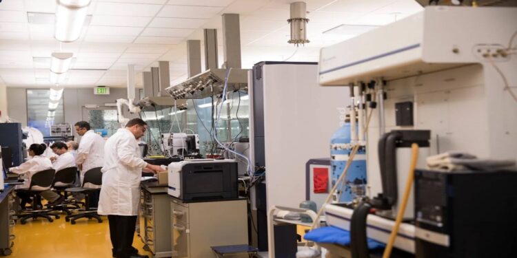 مراكز ومعامل جديدة لدعم استراتيجية التقنية الحيوية السعودية