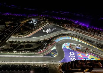 حلبة جدة تستعد لـ«جائزة السعودية الكبرى»