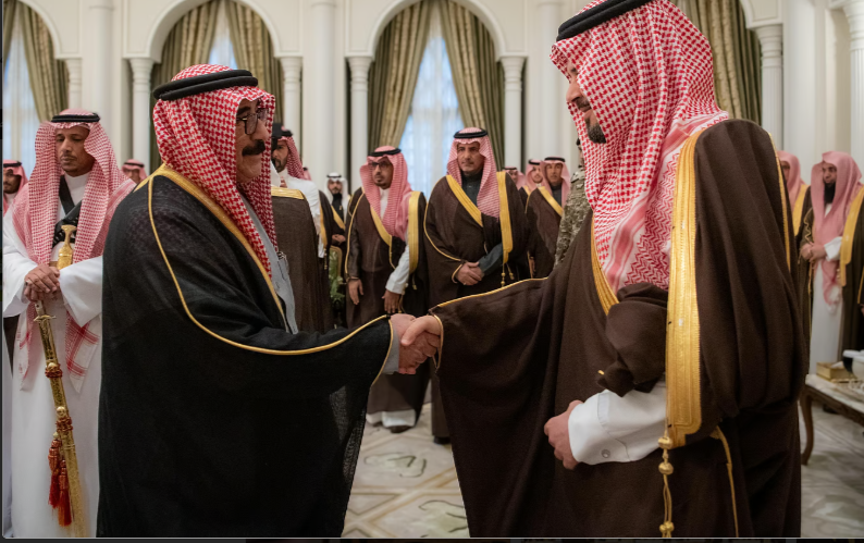 تفاعل السعودية - أمير المدينة يؤكد أهمية ترجمة العناية الفائقة التي توليها القيادة لزوار المسجد النبوي خلال رمضان
