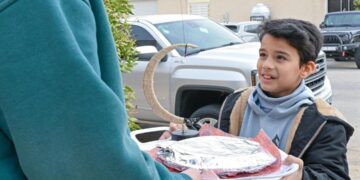 “الطعمة” .. عادة رمضانية تعزز التكافل وترسّخ أواصر الجوار في الحدود الشمالية