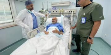 إنقاذ حياة معتمر بعد إجراء عملية قلب مفتوح طارئة في مدينة الملك عبدالله الطبية