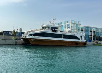 التاكسي البحري في جدة.. 5 خطوات لحجز رحلة فريدة على سواحل البحر الأحمر