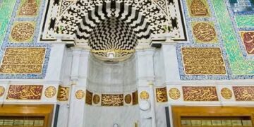 محاريب المسجد النبوي: رمز تاريخي ودلالة روحية