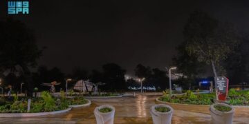 المطر والضباب يضفي سحرًا خاصًا على أجواء رمضان بمنطقة الباحة