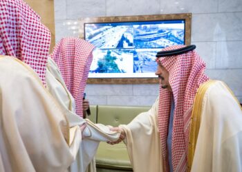 أمير الرياض يستقبل سماحة المفتي