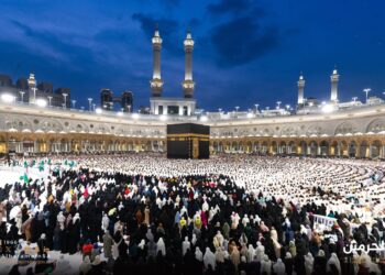 تقنية حديثة لرصد التدفقات والحشود في الأبواب الرئيسية بالمسجد الحرام