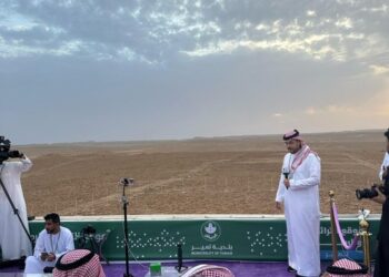 ثبوت هلال شهر شوال وغدًا الأحد أول أيام عيد الفطر