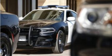 جهود أمنية وإنسانية يقدّمها عناصر دوريات الأمن للمعتمرين والزوّار