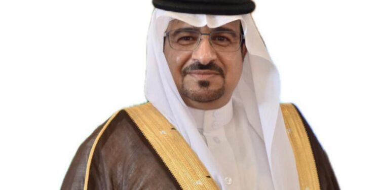 تجديد عضوية الدكتور محمد بن عايض القرني في “المركز الوطني للوثائق والمحفوظات”