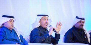 مدير تجارة تبوك يلتقي رجال وسيدات الأعمال بالمنطقة ويكشف عن ارتفاع الطلب على السجلات التجارية