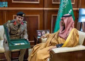 تفاصيل لقاء نائب أمير حائل ومدير مرور المنطقة