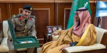 تفاصيل لقاء نائب أمير حائل ومدير مرور المنطقة