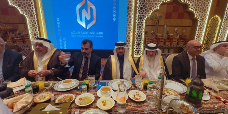 الدكتور علي الناقور يحتفي بمسؤولين ودبلوماسيين ورجال أعمال في حفل إفطاره السنوي بجدة