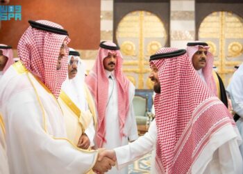نائب أمير منطقة مكة المكرمة يستقبل المهنئين بعيد الفطر المبارك