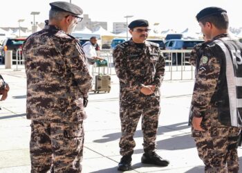 قائد قوات أمن المنشآت المكلف يتفقد المواقع الميدانية ومحطات قطار الحرمين