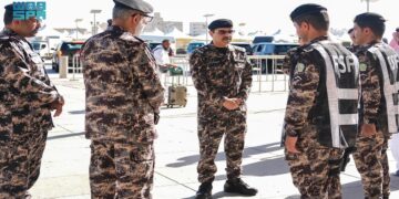 قائد قوات أمن المنشآت المكلف يتفقد المواقع الميدانية ومحطات قطار الحرمين