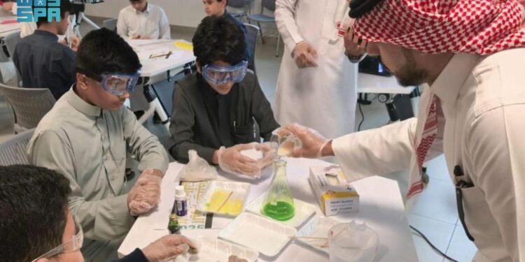 “تعليم جدة” يحتفي باليوم الخليجي للموهبة والإبداع