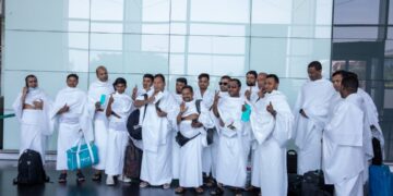 طيران ناس يطلق مبادرة “عمرة ناسُنا” في رمضان ويتكفل برحلات لأكثر من 50 مقيماً من العاملين في الخدمات الأرضية المساندة بمطار الرياض