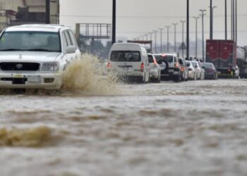 «سيول وأمطار».. تحذير عاجل من الدفاع المدني