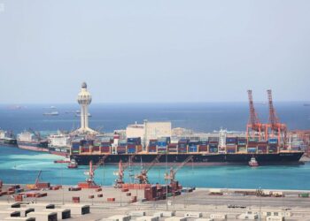 لتعزيز القدرات التشغيلية.. تطوير محطة الحاويات الجنوبية بميناء جدة الإسلامي (إنفوجراف)
