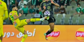 التعادل الإيجابي يحسم مواجهة الأهلي والخليج في دوري روشن السعودي