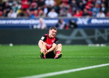 باير ليفركوزن يتعثر أمام فيردر بريمن ويهدر فرصة تقليص الفارق مع المتصدر