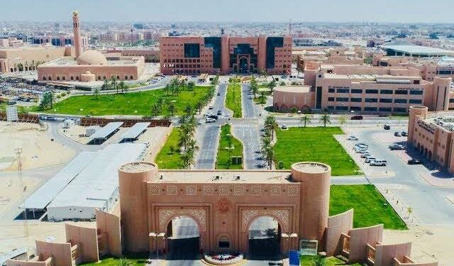 جامعة الملك فيصل الأولى عربيًا وضمن أفضل 100 جامعة عالميًا في براءات الاختراع لعام 2024 (إنفو جراف)