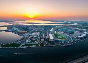 على بعد رحلة قصيرة..جزيرة ياس أبوظبي الوجهة الترفيهية الأمثل للعائلات الخليجية لقضاء عطلة العيد