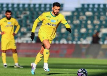 السومة وحمدالله.. صراع العمالقة في دوري روشن السعودي