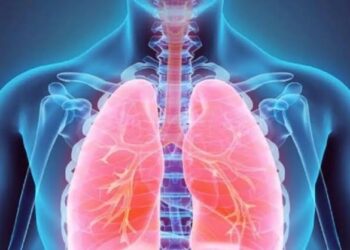 مرض خطير يلتهم الرئتين بسبب تدخين الشيشة