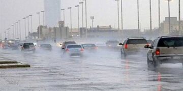 أمطار رعدية ورياح نشطة تؤثر على عدة مناطق في المملكة اليوم