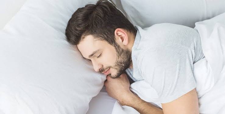 سكتات دماغية وأمراض القلب.. مشكلات انقطاع التنفس أثناء النوم