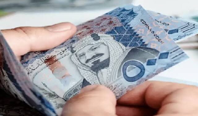 بعد تغييره.. الموعد الجديد لصرف رواتب شهر مارس للموظفين بالحكومة في المملكة