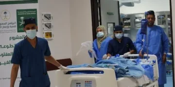 مركز الملك سلمان للإغاثة يدشّن مرحلة جديدة من البرنامج الطبي التطوعي في عدن