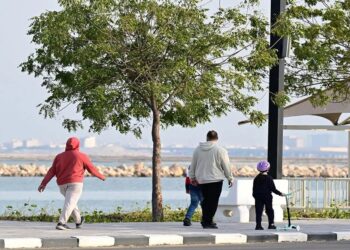 الواجهات البحرية بالشرقية.. مضمار للمشي في رمضان